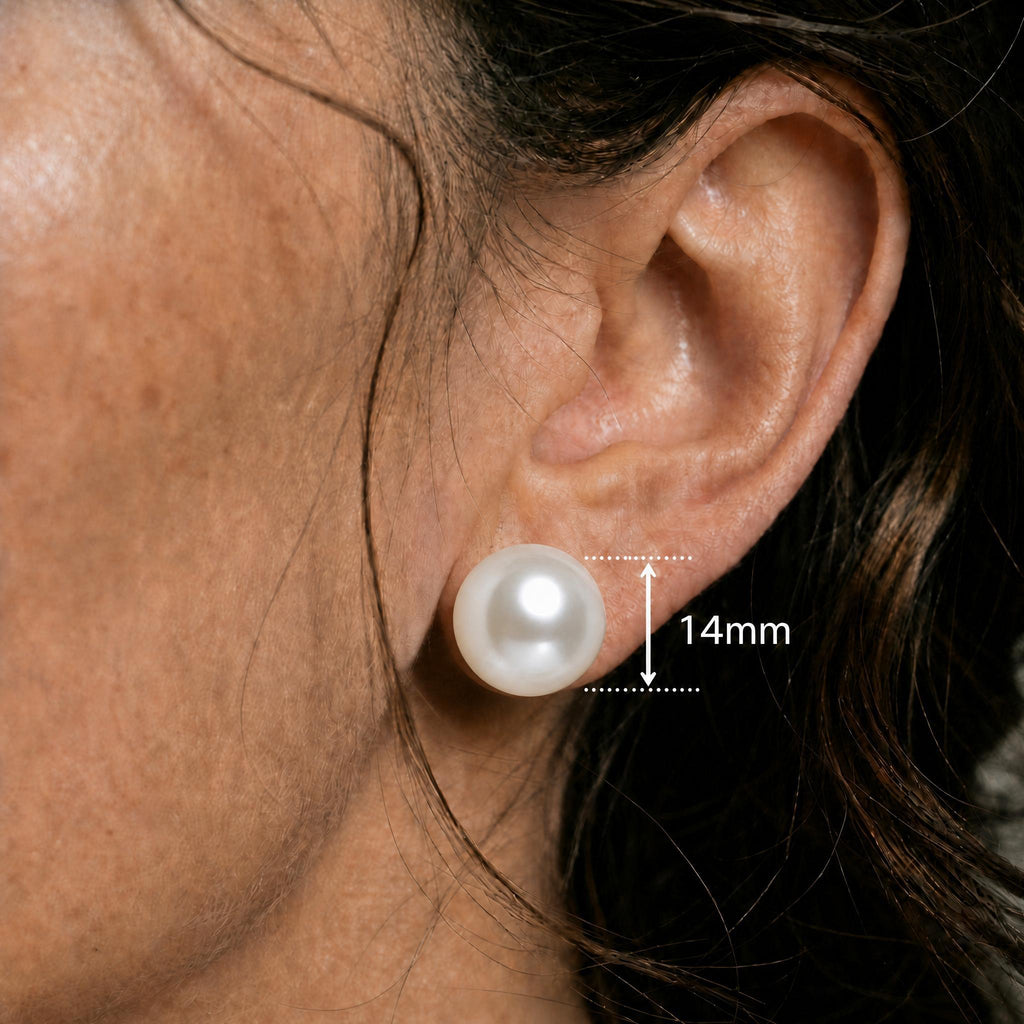 Close ear image showing the matching white round stud with only a 14mm measurement label.